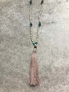 Mrs Pretty Boho Necklace - Beige