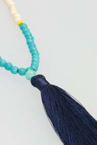 Jewellery: Tassel Necklace - Wood/Blue