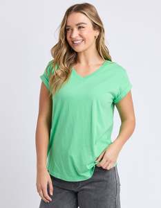 Foxwood: Foxwood Manly Vee Tee