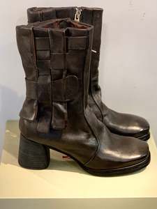 Martina Buraro: As 98 Boot - Chocolate