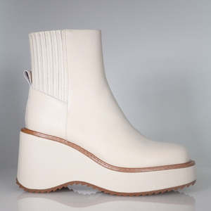 Minx Tokyo Boot - Ivory