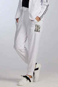 Paula Ryan Relaxed Range: PAULA RYAN RELAXED Roma Lite Jogger - White