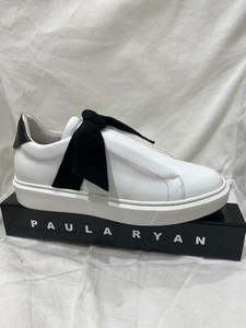 Paula Ryan Shoes: Paula Ryan Bow Suede -