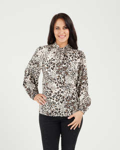 Nothing Over 39: Zafina Saniya Top - Africa