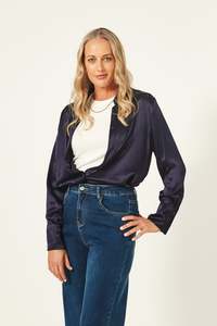 Nothing Over 49: Lemon Tree Gabriela Top Navy