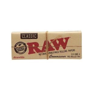 RAW Classic Connoisseur 1 1/4 with Pre-rolled Tips