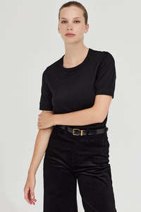 Staples: The Column Tee in Black