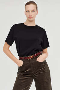 Staples: The Kingston Tee in Black