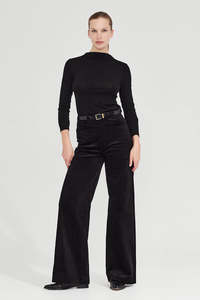 Sale: The Cezanne Top in Black