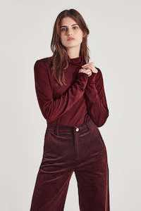 Knitwear: The Harrison Top in Garnet