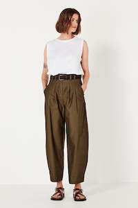 The Palermo Trouser in Hunter
