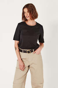 Staples: The Column Tee in Black
