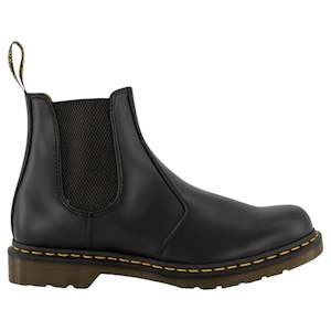 Men Boots Shoes: .Dr Martens 2976 YS CHELSEA BOOT BLACK SMOOTH Leather Mens & Womens - (CH1) - R2L15