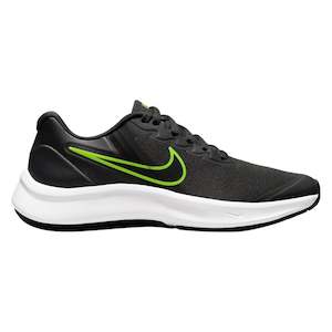 Nike: .Nike Youth Star Runner 3 - Smoke Grey/Green (DA2776 004) - GRN - R1L2