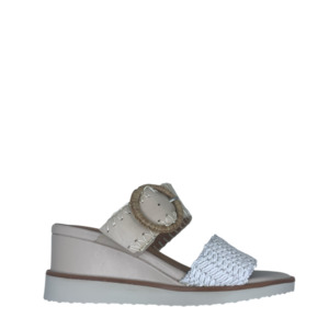 Bresley: Bresley Stace