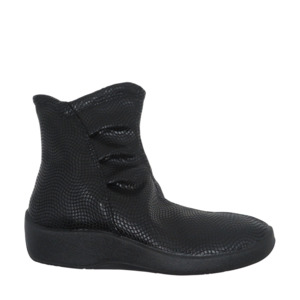 Arcopedico: Arcopedico L19 J17 Cres Black