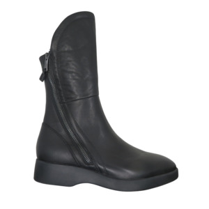 Long Boots: Alfie & Evie Hughie