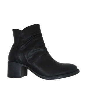 Ankle Boots: EOS Robbi