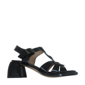 Mila Raine: Mila Raine United