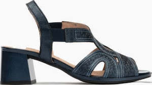Sandals: PITILLOS PI5690