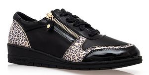 Alfie Evie: ALFIE & EVIE VILLIAN