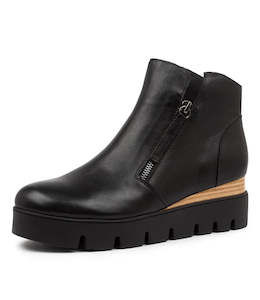 Django & Juliette Radio