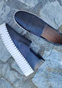 Django Juliette: Django & Juliette Becca