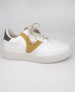 Sneakers For Women: Victoria 125820
