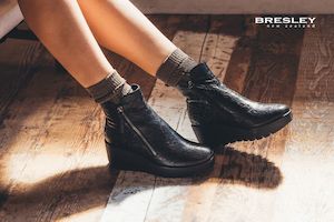 Boots For Women: Bresley Puzzle
