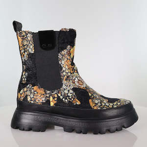 Mid Knee Length Boots: Minx Elora