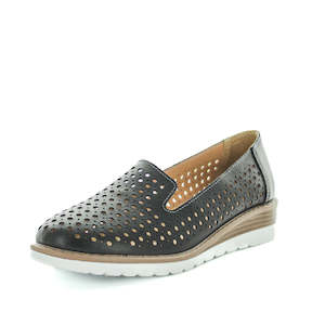 Just Bee: Just Bee Cailey