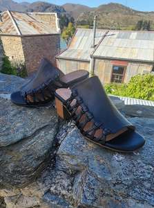 Womens Shoes: Sala San Jose