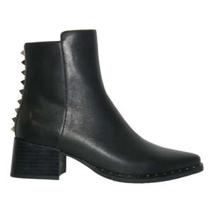Mid Knee Length Boots: Bresley Devote