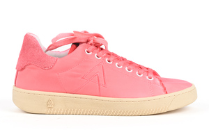 38: Elena Iachi SMASH Red