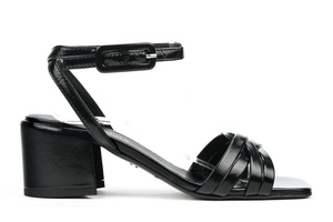 Halmanera Abby 39 (Black)