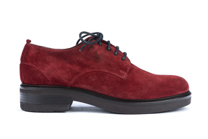 36: Hundred 05 Burgundy
