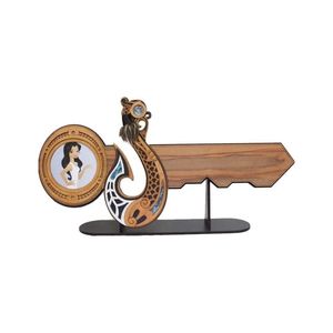 The Fishhook of Maui 21st & Celebration Key