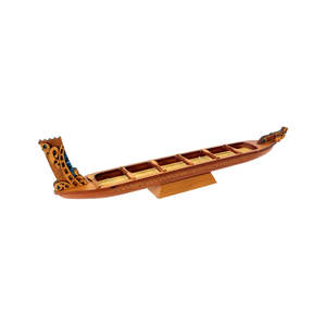 Canoe Waka: Medium Dark Waka