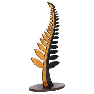 Ws Standing Artwork: Standing Fern (WS)