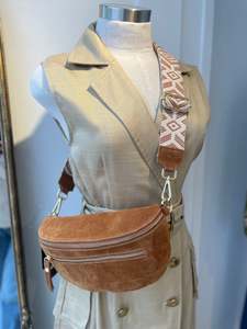 Lauren Vidal: Lauren Vidal Eldaly Bag - Camel