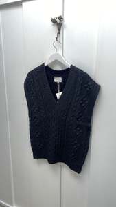 Aleger: Aleger 204 Cabel Vest - Black Foil