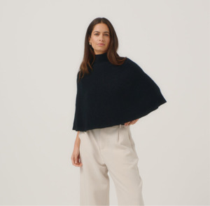 Products: Merinomink - Ena Poncho