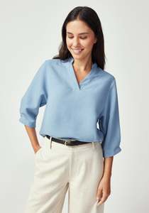 Untouched World 1: Elise Top