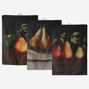 Home And Living 1: Vintage Pear Linen Tea Towel