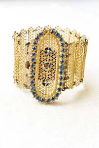 Vintage Retro: Vintage golden filigree bracelet