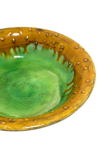 Kitchenware: Spotty glazed bowl