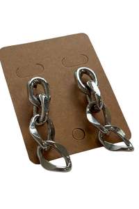 Frontpage: Chain-link drop studs