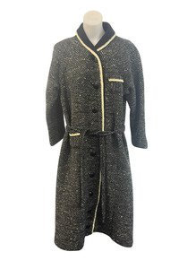 Knitwear: Otter burn Mill Wool Coat, M