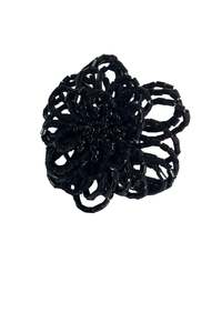 Jewellery: Beaded flower brooch