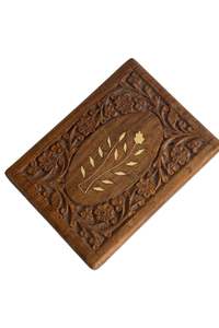 Decor: Large wooden trinket box
